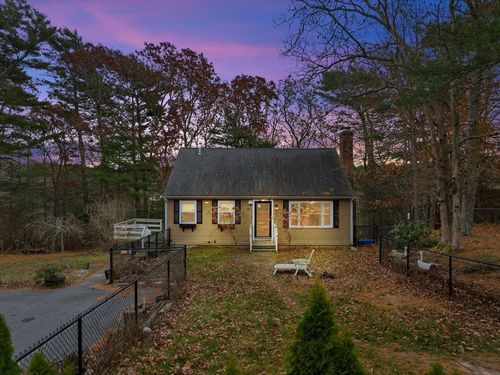 163 Lake Dr, Plymouth, MA, 02360-5690 | Card Image