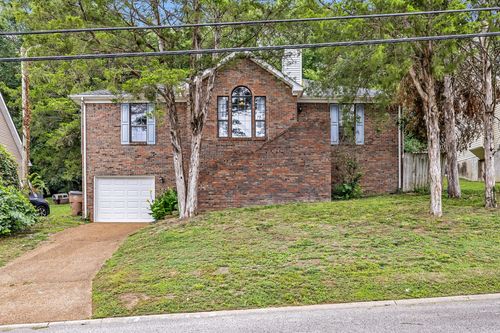 516 Piccadilly Row, Antioch, TN, 37013-5706 | Card Image