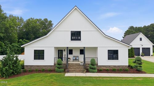 937 Breedlove Rd, Nashville, NC, 27856-9249 | Card Image