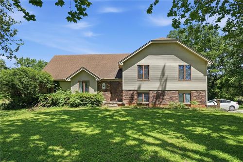 14806 E 200th St, Peculiar, MO, 64078-9184 | Card Image