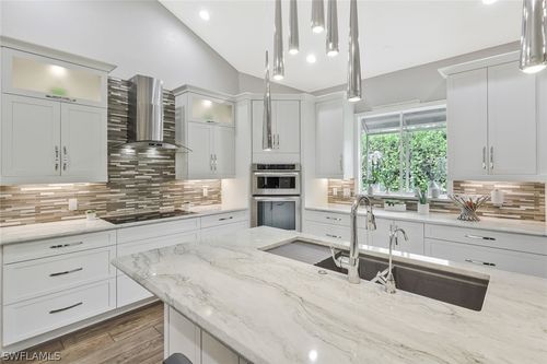 730 Bay Tree Ct, NAPLES, FL, 34108-3429 | Card Image