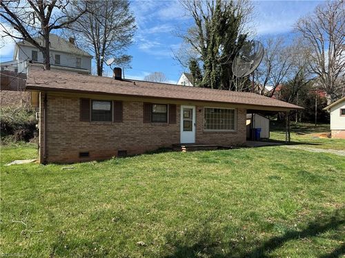 1199 Franklin St, North Wilkesboro, NC, 28659-3606 | Card Image