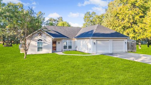 285 Lariat Ln, Livingston, TX, 77351-2166 | Card Image