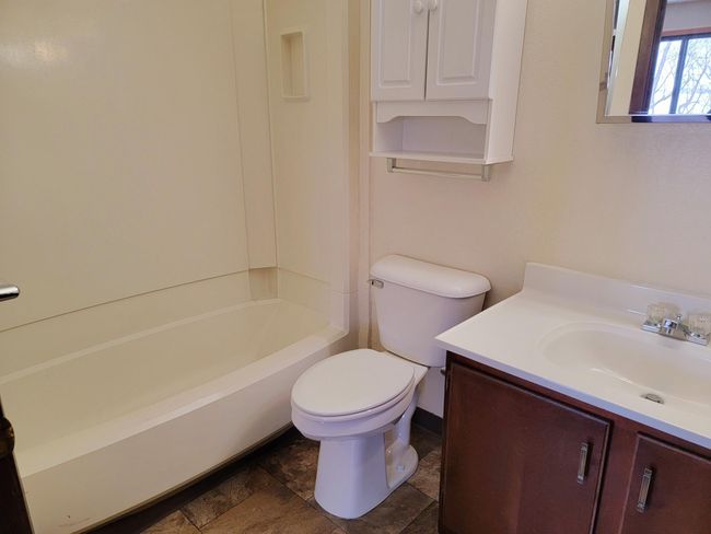 Bathroom | Image 7