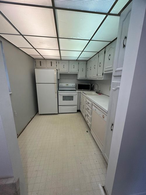 apt-218-2515 Ne 1st Ct, Boynton Beach, FL, 33435-2016 | Card Image