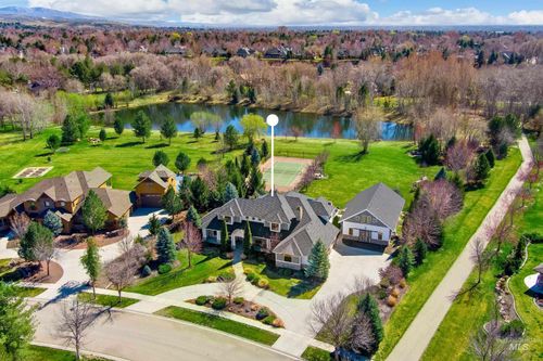 2230 N Vizcaya Way, Eagle, ID, 83616-5434 | Card Image