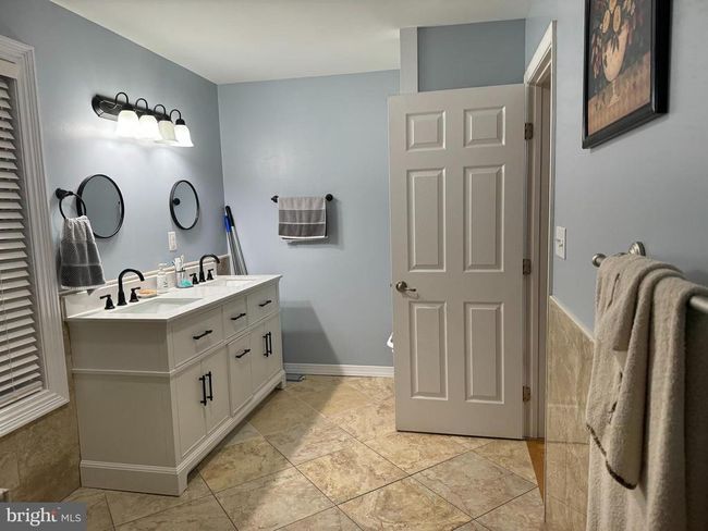 15760 Fox Chase Ln, House other with 4 bedrooms, 5 bathrooms and null parking in CULPEPER VA | Image 9