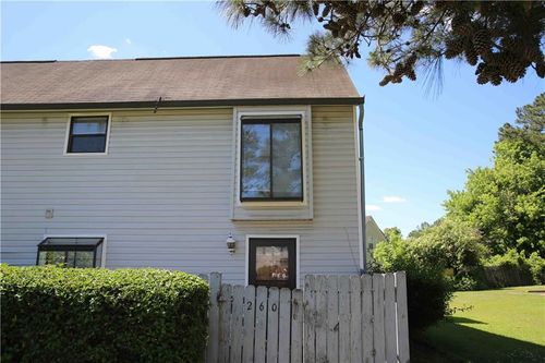 260 Country Club Dr, Jonesboro, GA, 30238-5752 | Card Image