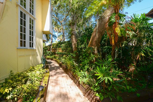 576 Sw Rustic Cir, House other with 3 bedrooms, 2 bathrooms and null parking in Stuart FL | Image 39