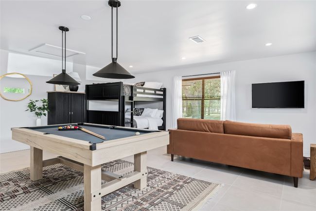 10226 Parsons Rd, House other with 6 bedrooms, 4 bathrooms and 6 parking in Manor TX | Image 12