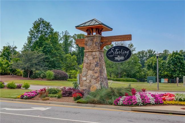 7653 Legacy Rd, House other with 4 bedrooms, 3 bathrooms and null parking in Flowery Branch GA | Image 39