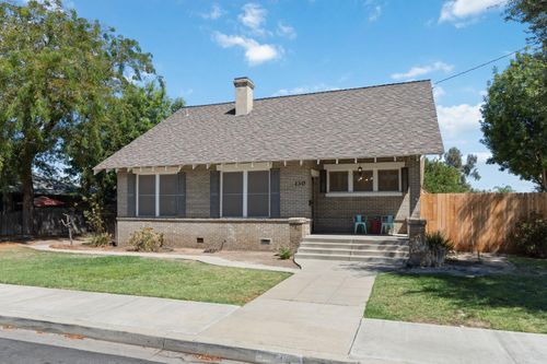130 E Malone St, Hanford, CA, 93230-3417 | Card Image
