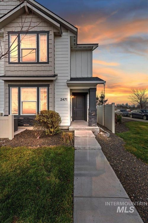 2471 E Goldstone St, Meridian, ID, 83642-5374 | Card Image