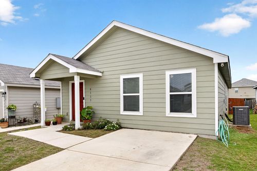 8111 Nube Medina, San Antonio, TX, 78252 | Card Image