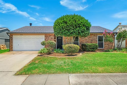 5121 Worley Dr, The Colony, TX, 75056-2504 | Card Image