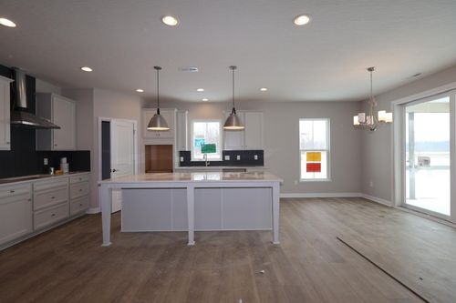 6958 Corsican Loop N, Hilliard, OH, 43026-9878 | Card Image