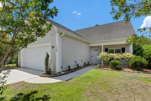 126 Leeward Ln, Hampstead, NC, 28443-3290 | Card Image