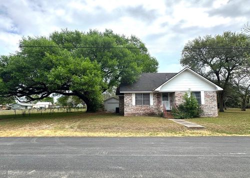 127 N Mechanic St, Bellville, TX, 77418-1715 | Card Image