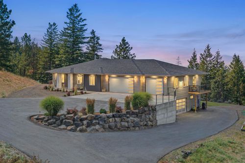 4021 S Ghering Ln, Spokane, WA, 99223-0004 | Card Image