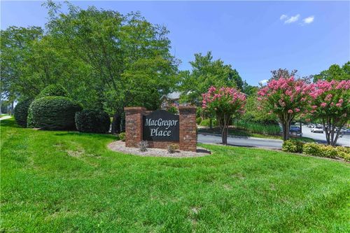111-5236 Hilltop Rd, Jamestown, NC, 27282-9825 | Card Image