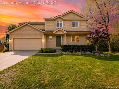 6655 Wedgewood Ct, Waterford, MI, 48327-3868 | Card Image