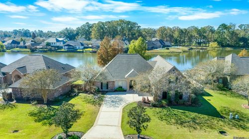 18167 Kenner Dr, Prairieville, LA, 70769-5672 | Card Image