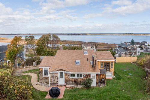 --43 Bayview Rd, Ipswich, MA, 01938-2828 | Card Image