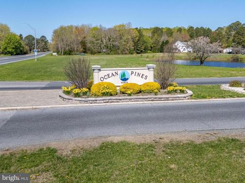 392 Ocean Pkwy, OCEAN PINES, MD, 21811-1526 | Card Image