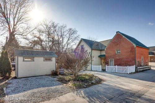 317 E Raspberry Aly, Bardstown, KY, 40004-1677 | Card Image