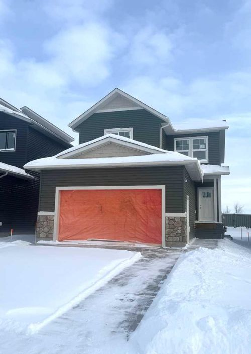 13301 105 Street, Grande Prairie, AB, T8X0W5 | Card Image