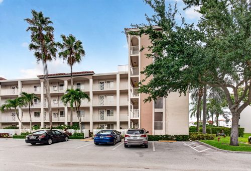 310-14111 Royal Vista Dr, Delray Beach, FL, 33484-1824 | Card Image