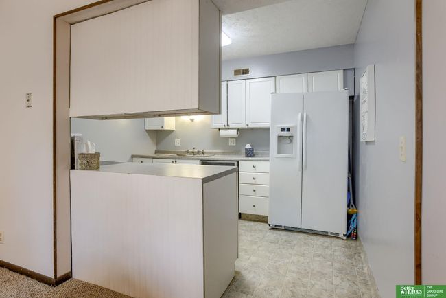 APT-123 - 12025 Pierce Plz, Condo with 3 bedrooms, 2 bathrooms and null parking in Omaha NE | Image 12