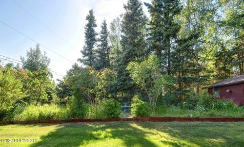 4010 Tazlina Ave, Anchorage, AK, 99517-1062 | Card Image