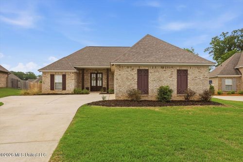 310 Candlewood Ct, Canton, MS, 39046-4500 | Card Image