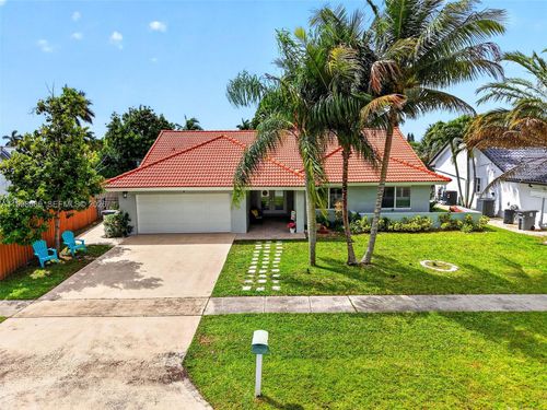9592 Majestic Way, Boynton Beach, FL, 33437-3327 | Card Image