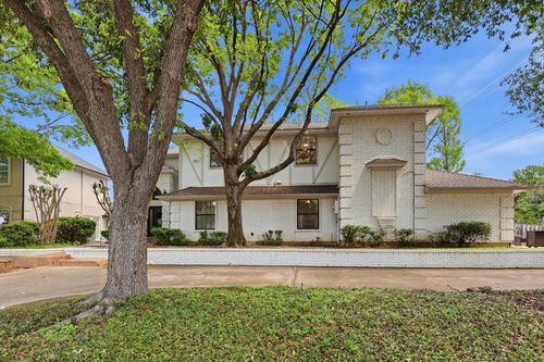 3509 Yachtclub Ct, Arlington, TX, 76016-2555 | Card Image