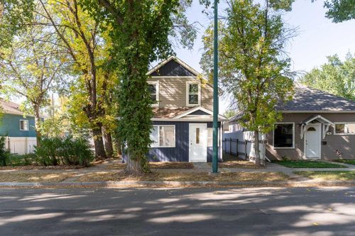 730 17 Street N, Lethbridge, AB, T1H3E1 | Card Image