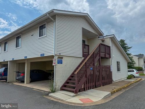 9327 Woodlea Ct, MANASSAS, VA, 20110-5627 | Card Image