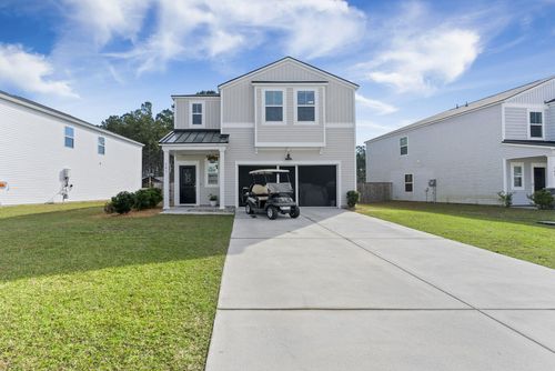 581 Spanish Wells Rd, Summerville, SC, 29486-6995 | Card Image
