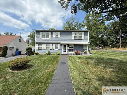 75 W Henry Pl, Iselin, NJ, 08830-1142 | Card Image
