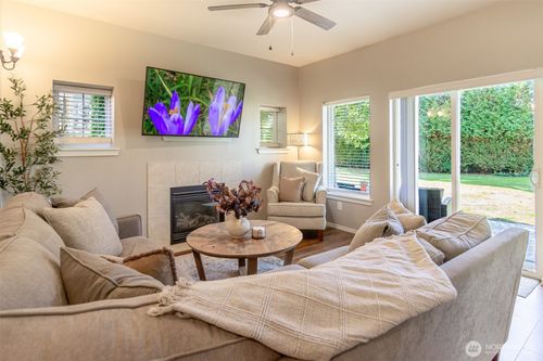 unit-101-4625 Celia Way, Bellingham, WA, 98226-7473 | Card Image