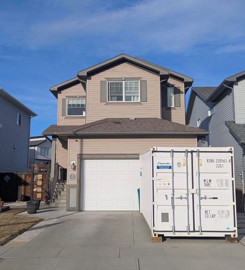 815 Miners Blvd W, Lethbridge, AB, T1J5L1 | Card Image