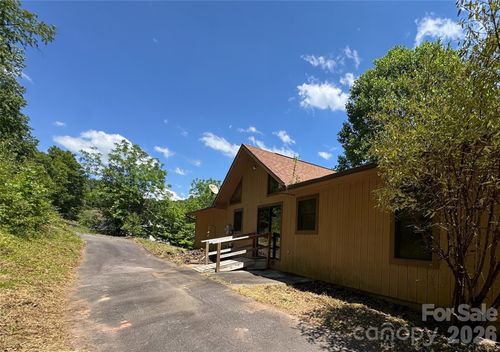 64 Dillingham Rd, Barnardsville, NC, 28709-9719 | Card Image