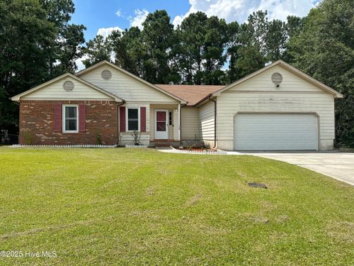 403 Smoke Tree Pl, Midway Park, NC, 28544-1649 | Card Image