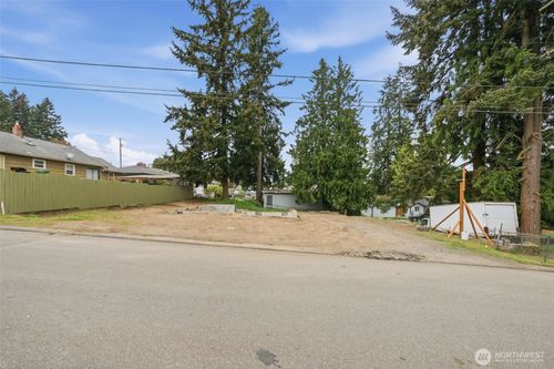 1515 73rd St Se, Everett, WA, 98203-5707 | Card Image