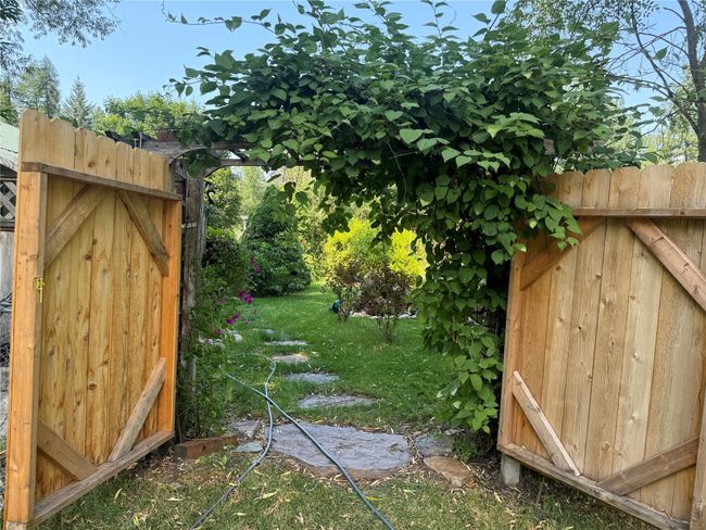 entrance to gardens | Image 65