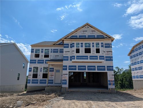 118 Victoria Dr, Coraopolis, PA, 15108-9092 | Card Image