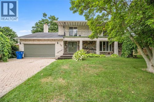 140 Little St S, Blenheim, ON, N0P1A0 | Card Image