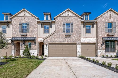 6570 Scarlet Pond Ln, Fulshear, TX, 77441-2524 | Card Image