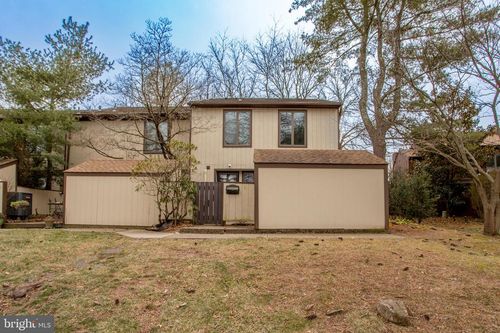 17 Eden Roc, NEW HOPE, PA, 18938-1225 | Card Image